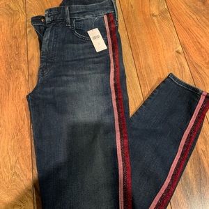 NWT MOTHER SKINNY JEANS